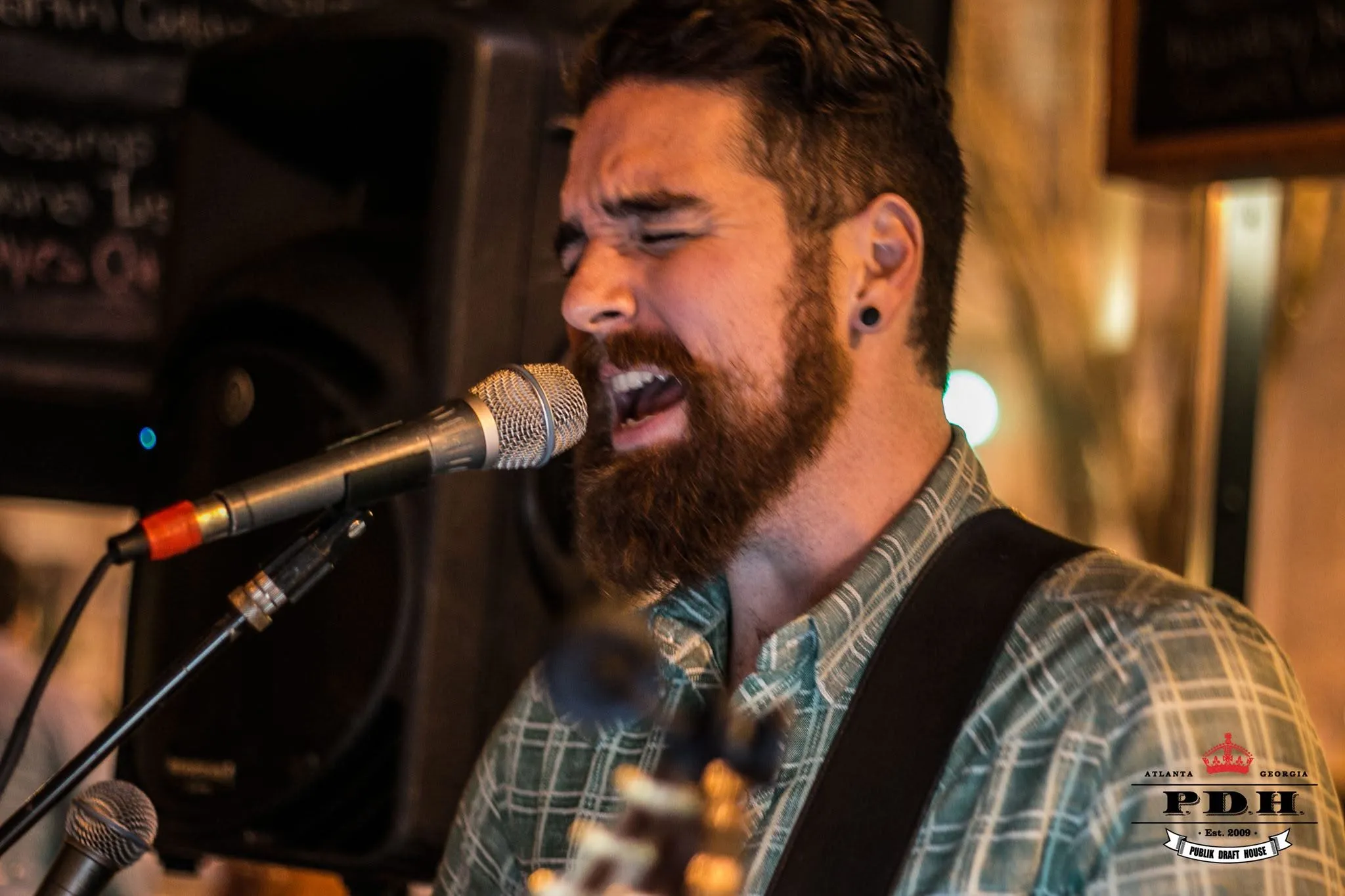 Close up at the mic